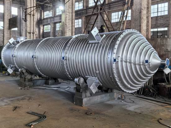 外盤半管式刮板薄膜蒸發器